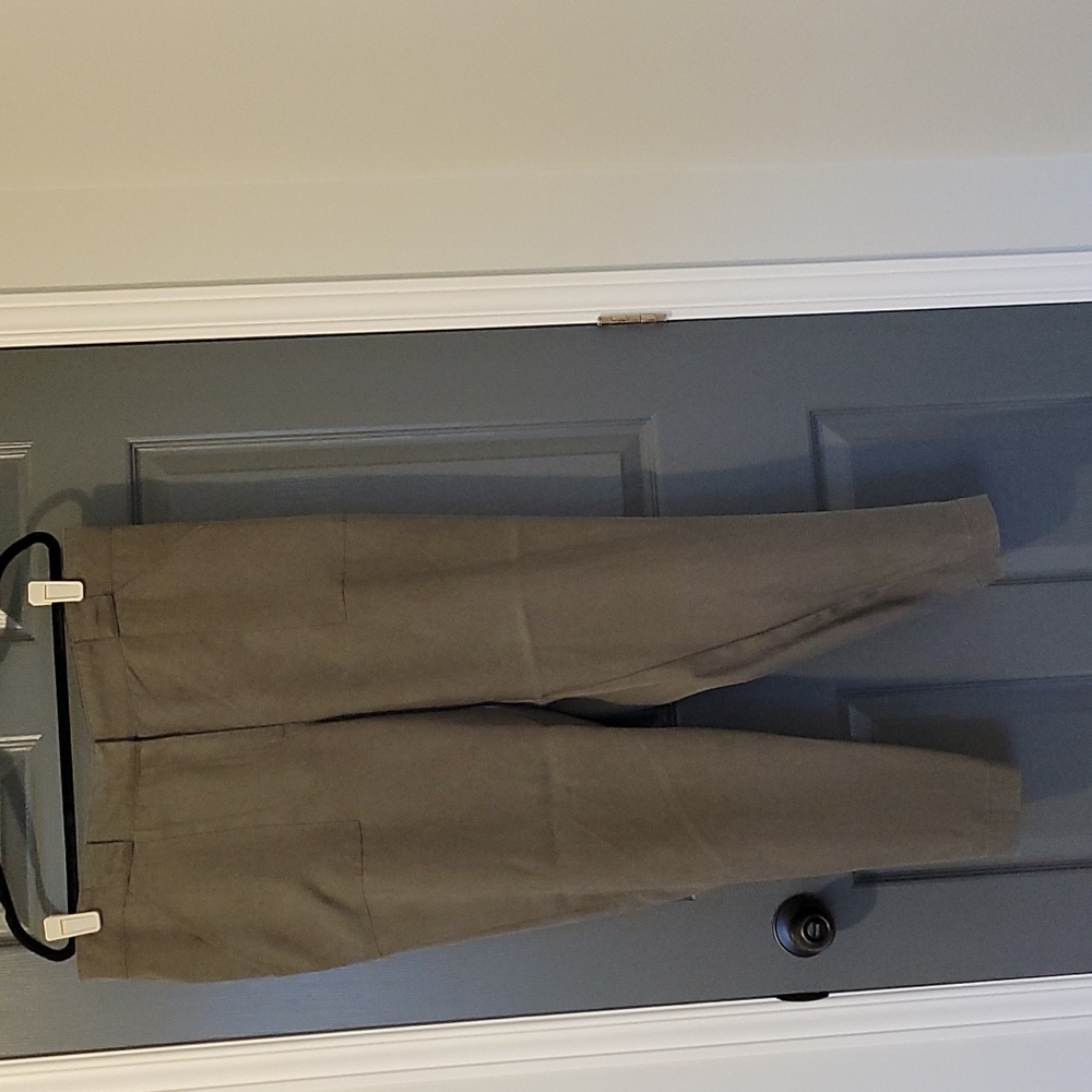 Reitmans dress pants size 16